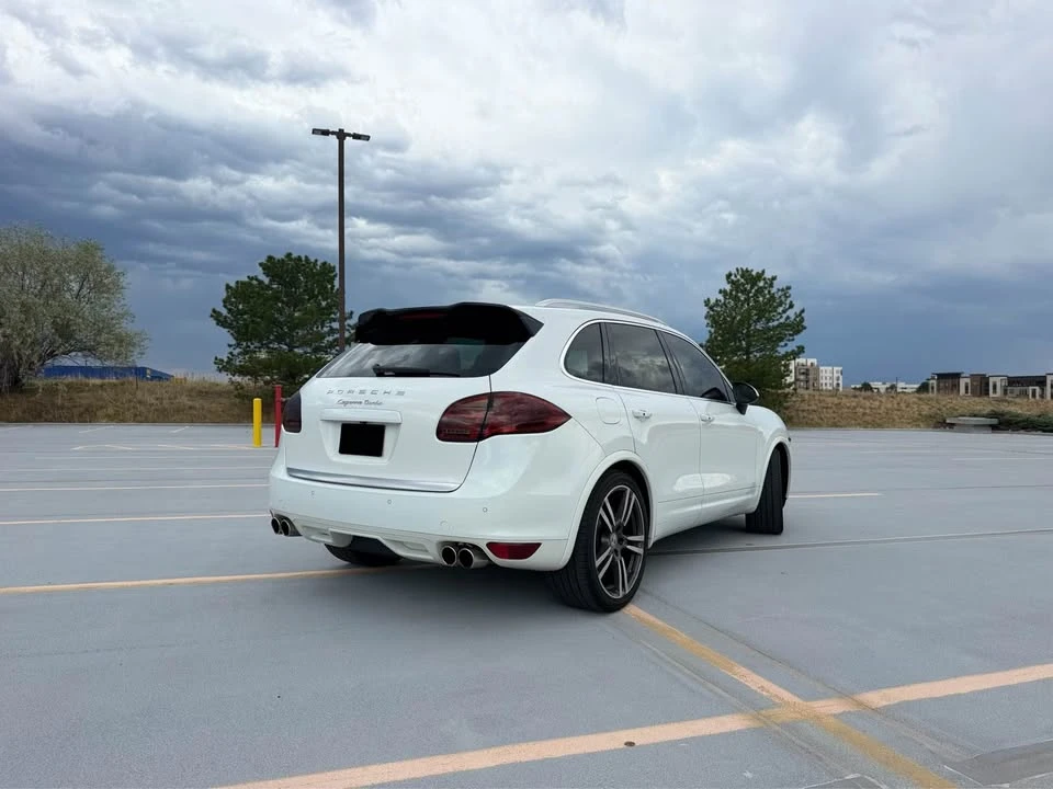 2013 Porsche 958 Cayenne Turbo - Image 4 of 14
