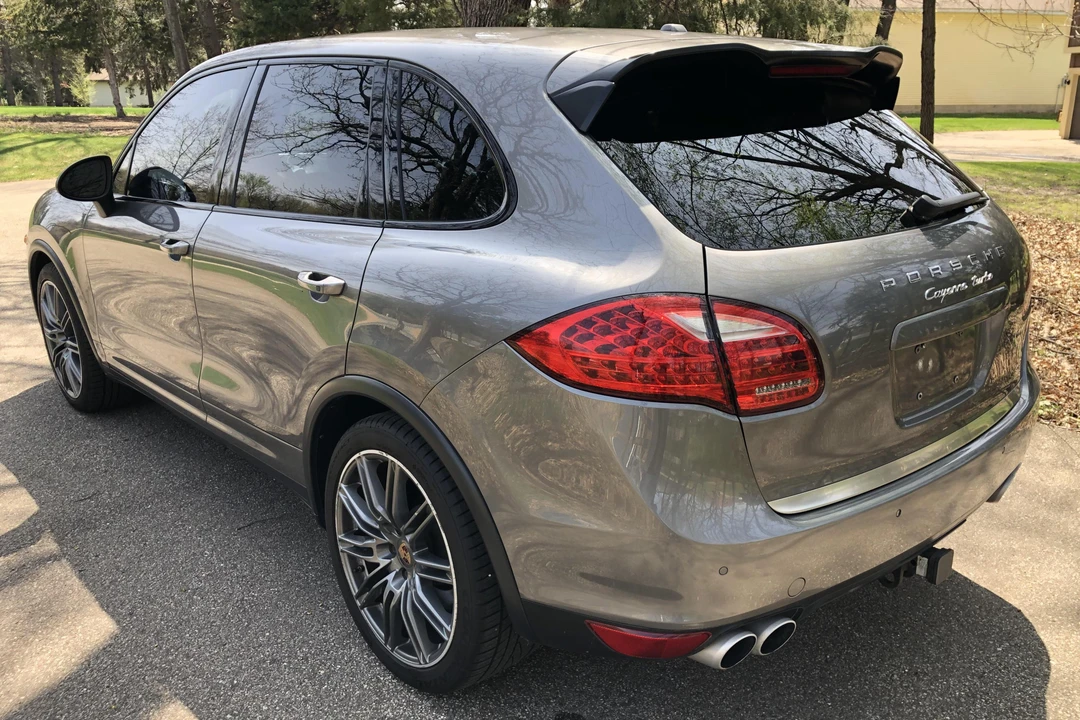 2013 Porsche 958 Cayenne Turbo - Image 9 of 11