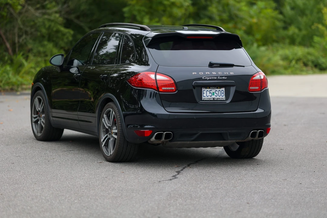 2013 Porsche 958 Cayenne Turbo - Image 13 of 31