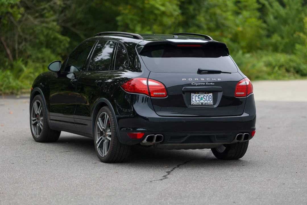 2013 Porsche 958 Cayenne Turbo - Image 12 of 31