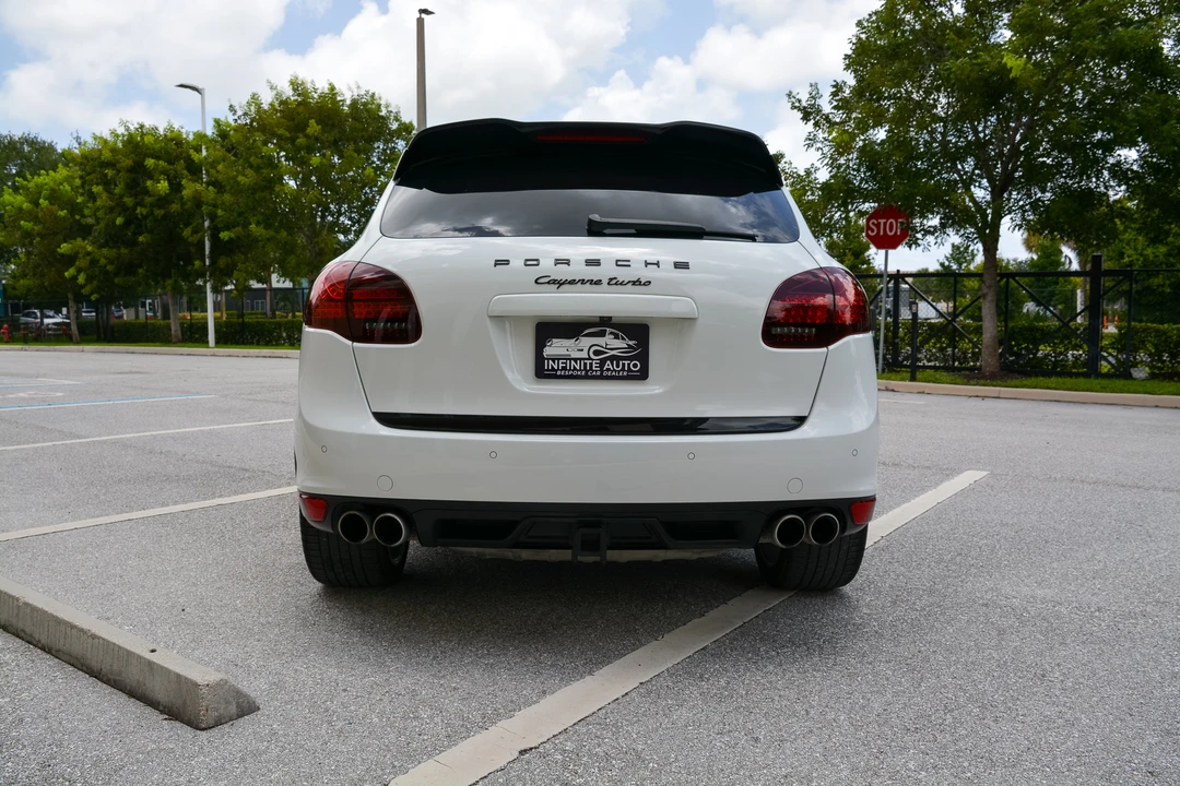 2013 Porsche 958 Cayenne Turbo - Image 8 of 31
