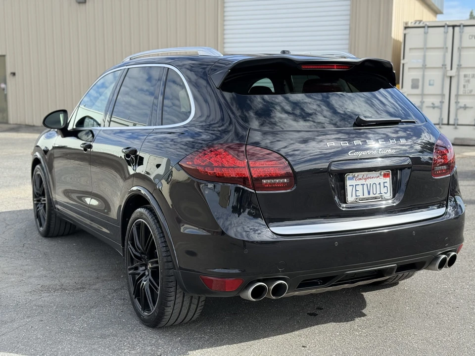 2013 Porsche 958 Cayenne Turbo - Image 6 of 31
