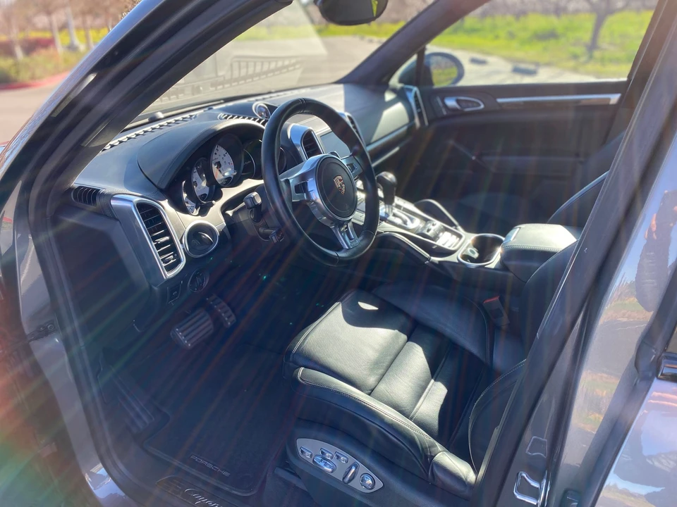 2013 Porsche 958 Cayenne Turbo - Image 11 of 20