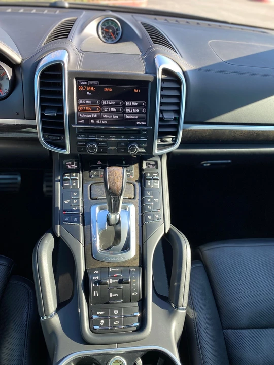 2013 Porsche 958 Cayenne Turbo - Image 18 of 20