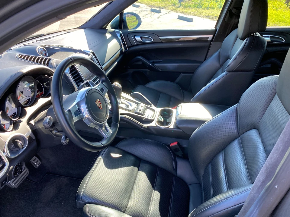 2013 Porsche 958 Cayenne Turbo - Image 19 of 20