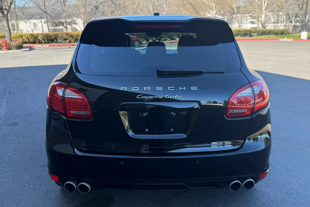 2013 Porsche 958 Cayenne Turbo - Image 5 of 31