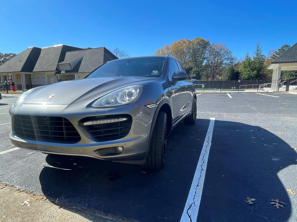 2013 Porsche 958 Cayenne Turbo - Image 8 of 31