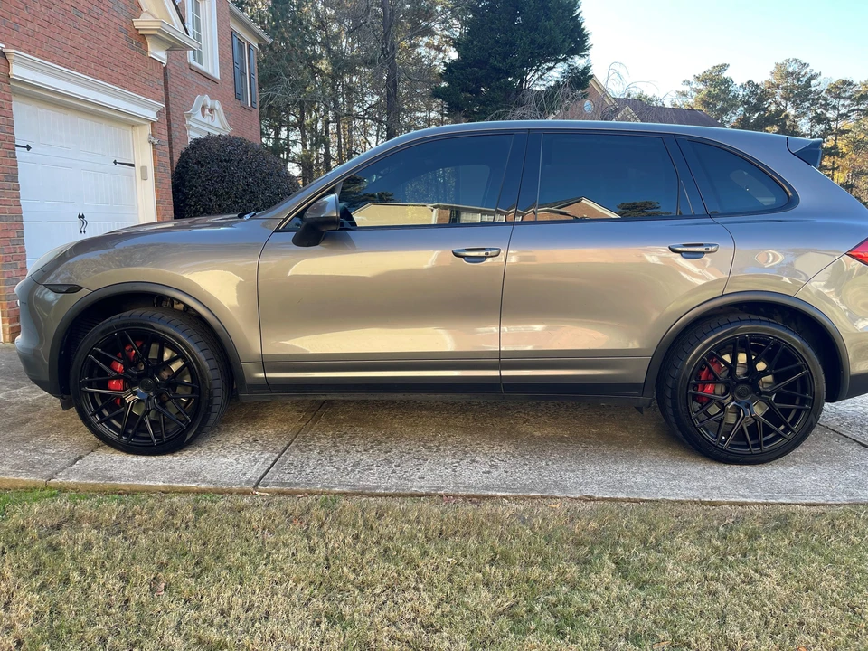 2013 Porsche 958 Cayenne Turbo - Image 10 of 31
