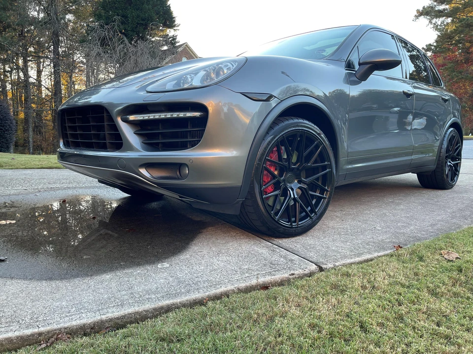 2013 Porsche 958 Cayenne Turbo - Image 9 of 31