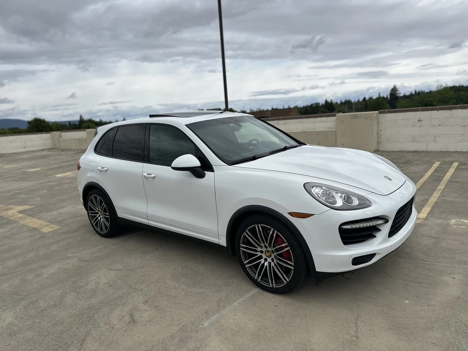 2013 Porsche 958 Cayenne Turbo - Image 19 of 31