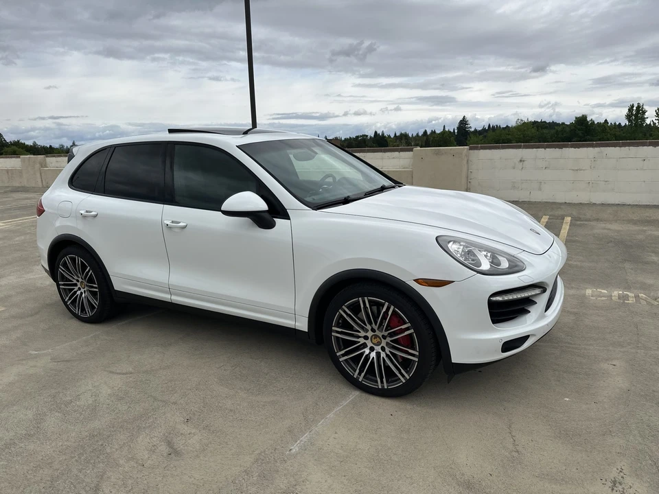 2013 Porsche 958 Cayenne Turbo - Image 23 of 31