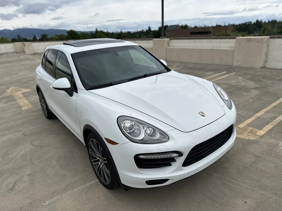 2013 Porsche 958 Cayenne Turbo - Image 15 of 31