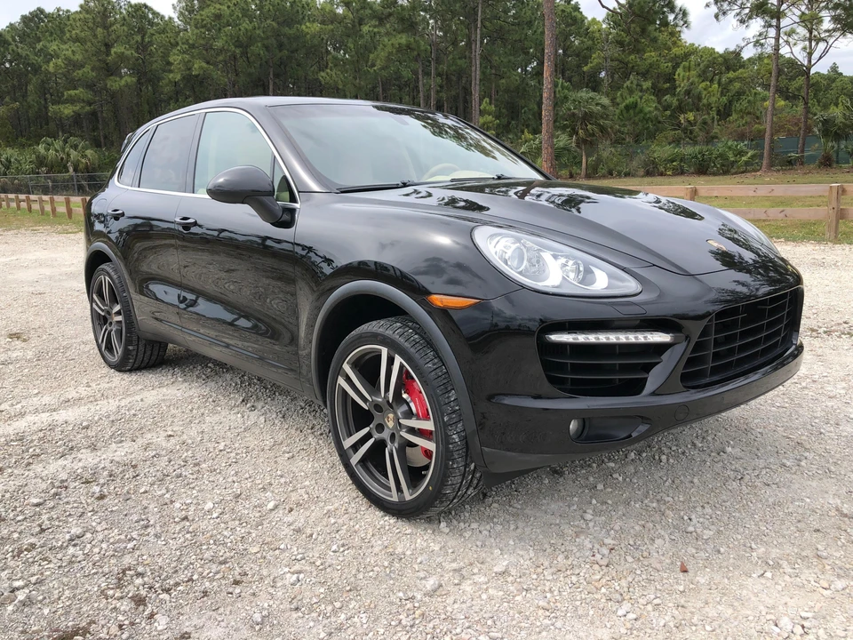2013 Porsche 958 Cayenne Turbo - Image 30 of 31