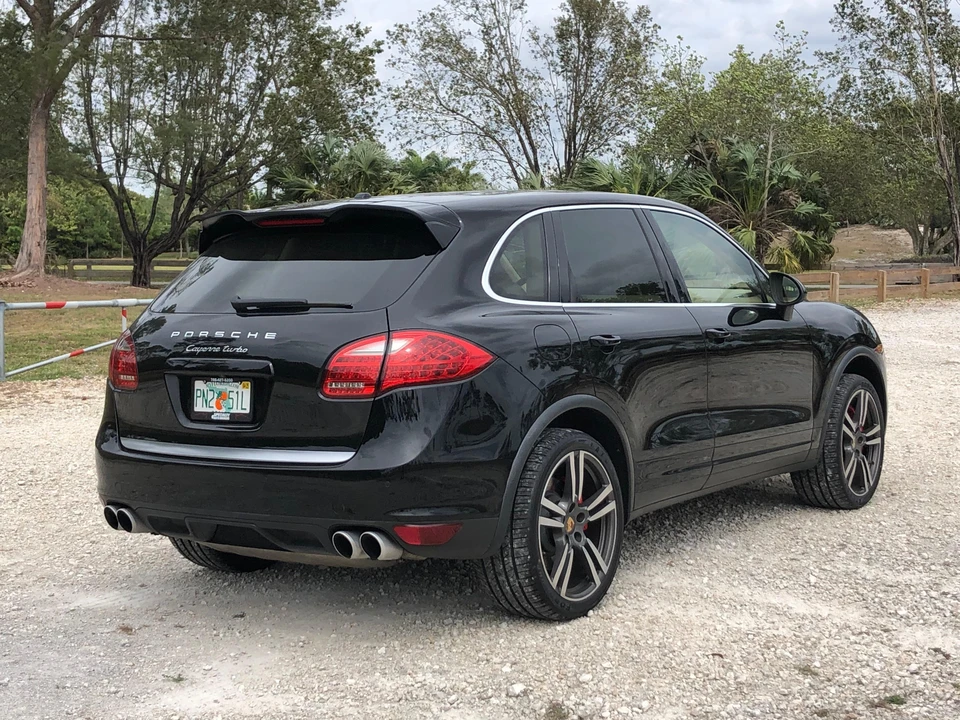 2013 Porsche 958 Cayenne Turbo - Image 27 of 31