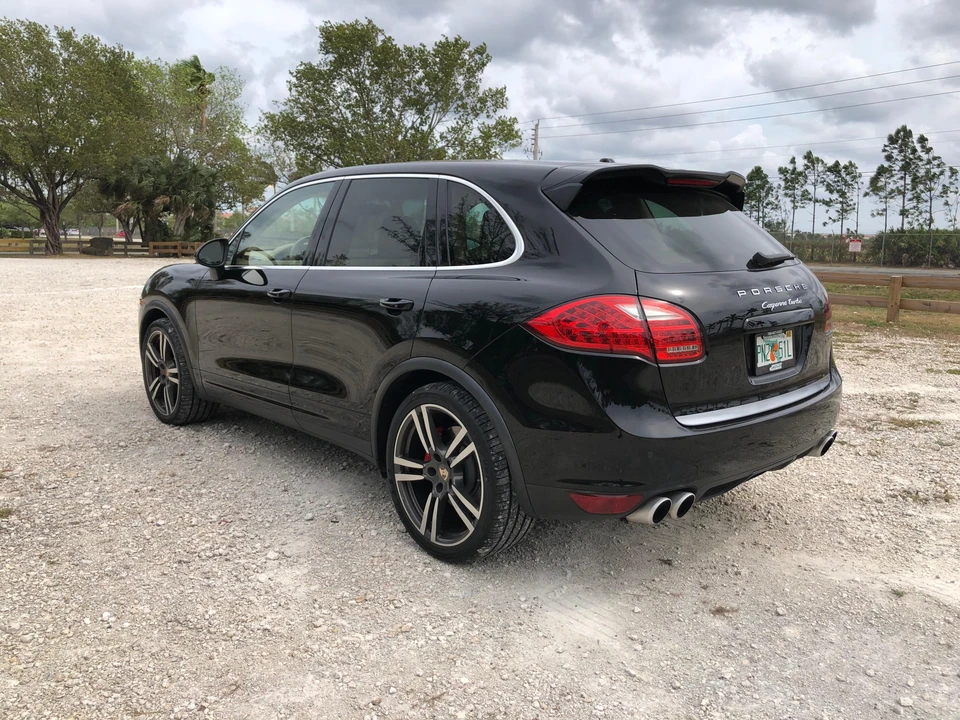 2013 Porsche 958 Cayenne Turbo - Image 15 of 31