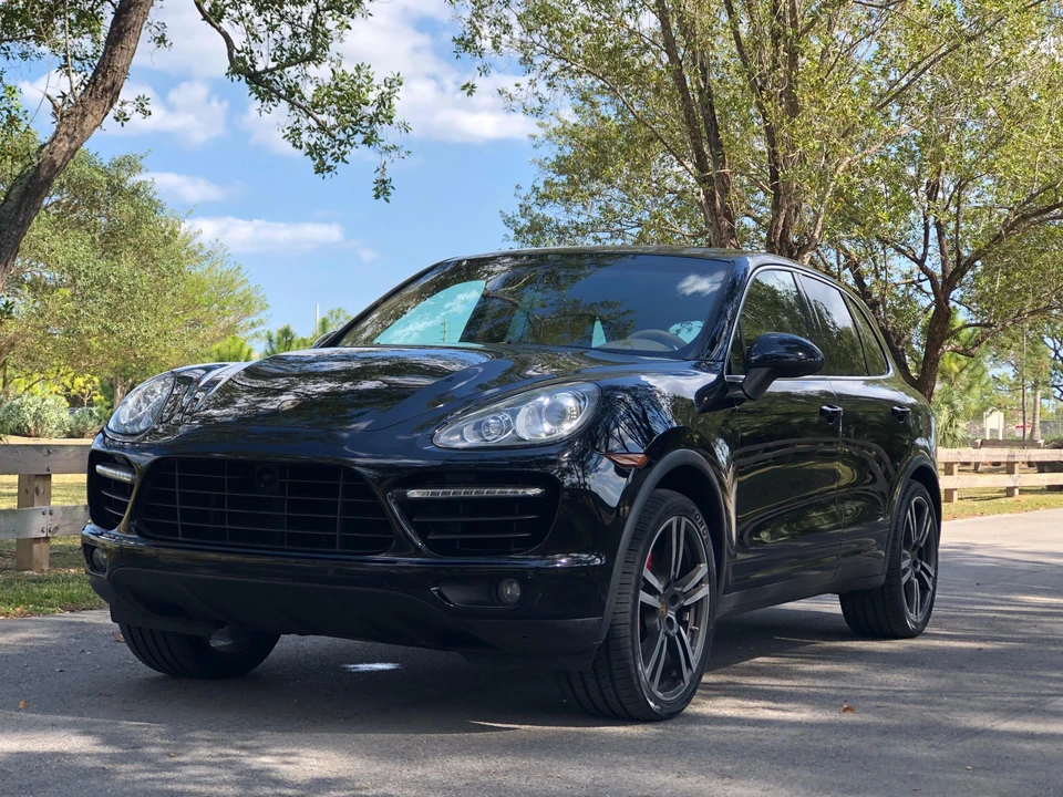 2013 Porsche 958 Cayenne Turbo - Image 11 of 31