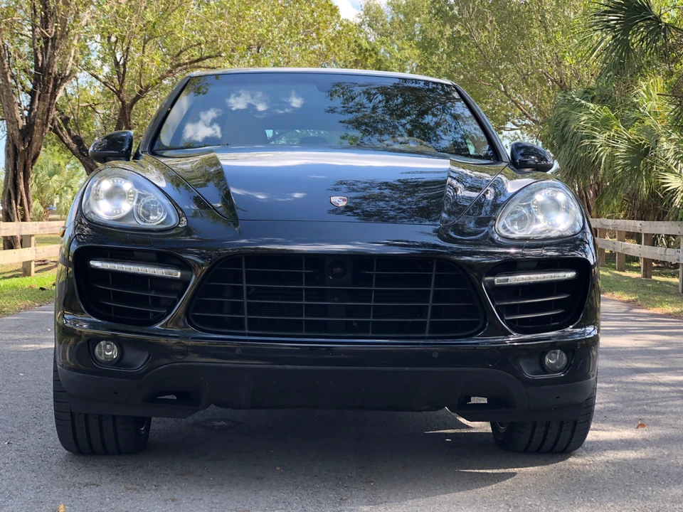 2013 Porsche 958 Cayenne Turbo - Image 6 of 31