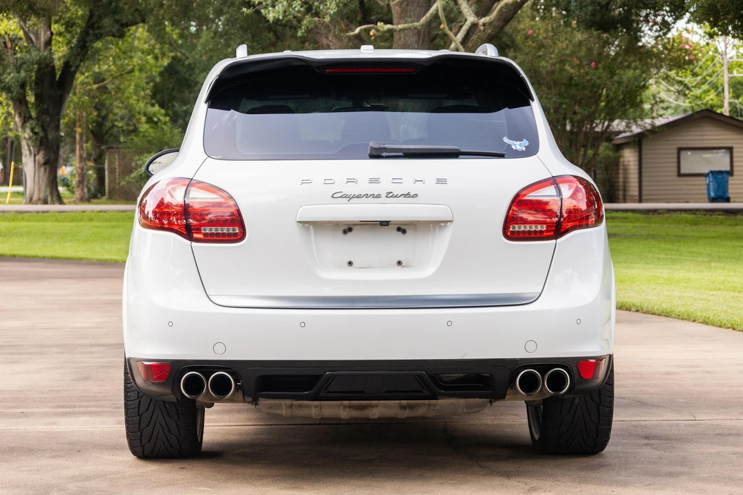 2013 Porsche 958 Cayenne Turbo - Image 5 of 31