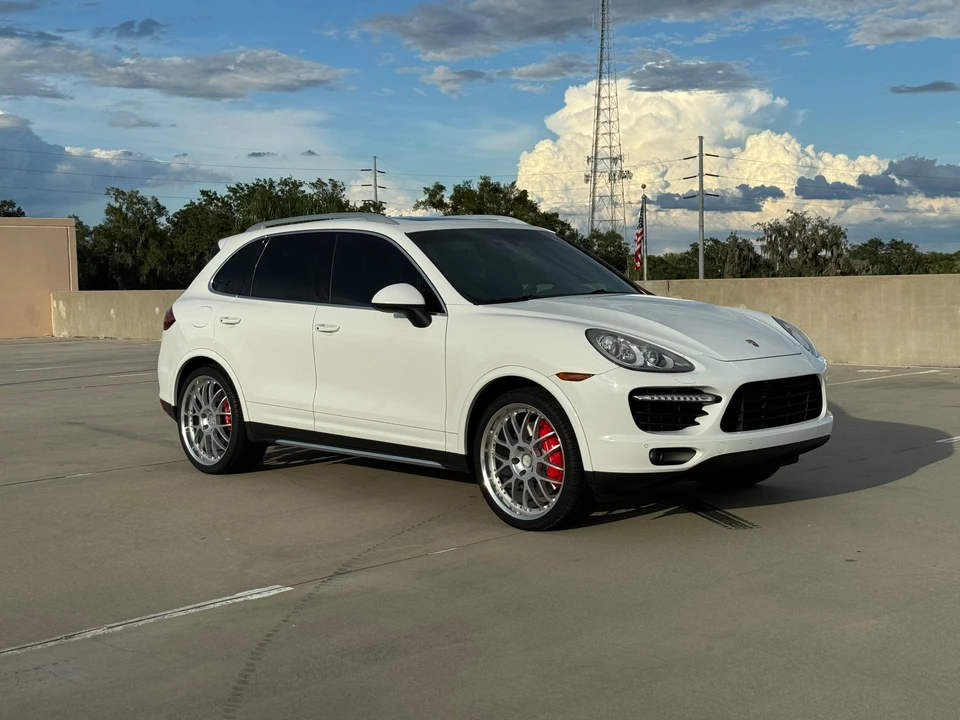 2013 Porsche 958 Cayenne Turbo - Image 16 of 31