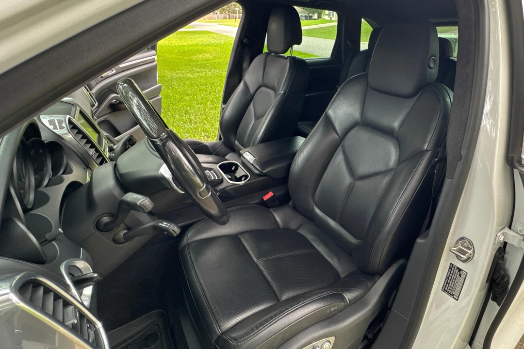 2013 Porsche 958 Cayenne Turbo - Image 30 of 31