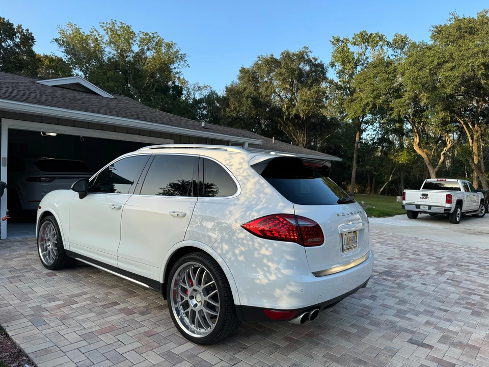 2013 Porsche 958 Cayenne Turbo - Image 12 of 31