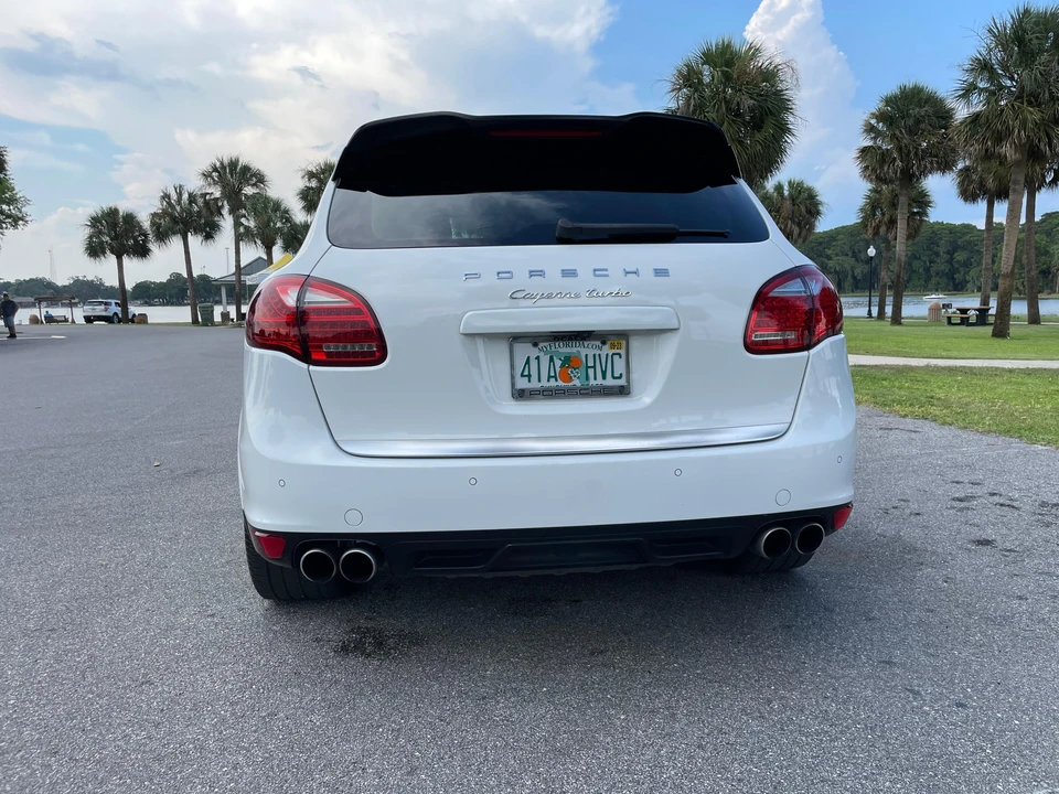 2013 Porsche 958 Cayenne Turbo - Image 14 of 31