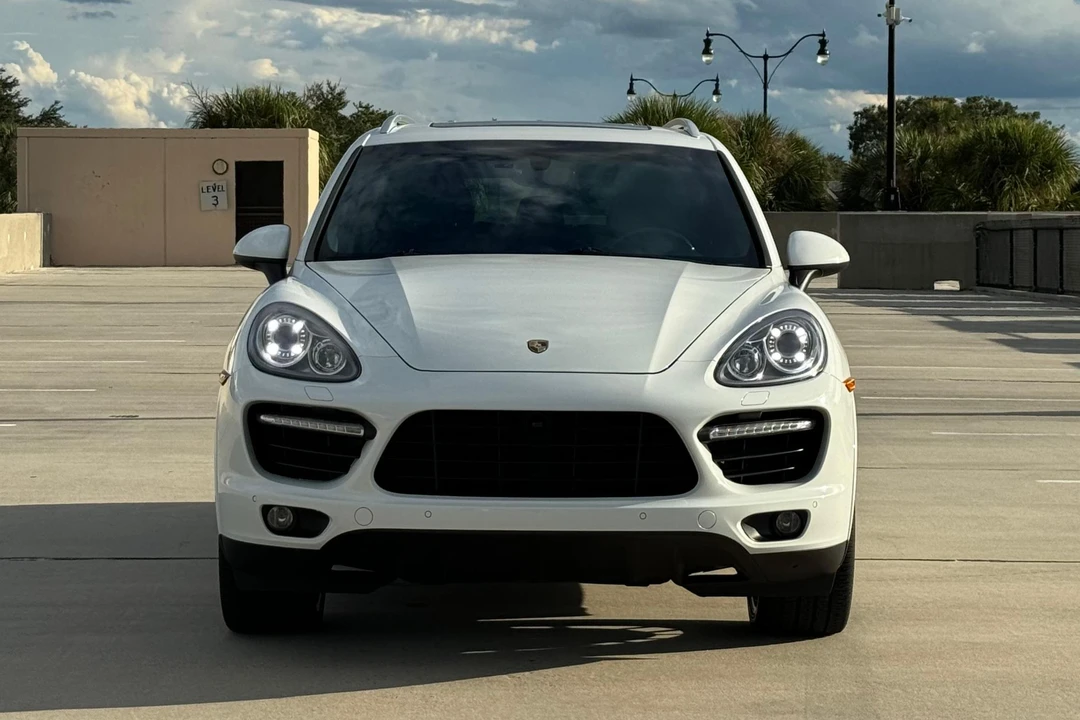 2013 Porsche 958 Cayenne Turbo - Image 7 of 31