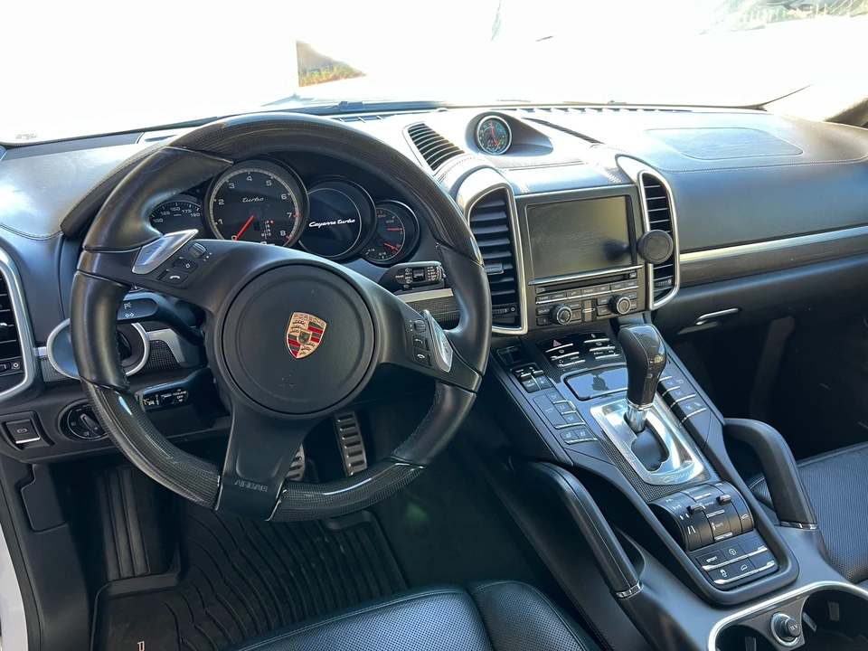2013 Porsche 958 Cayenne Turbo - Image 6 of 15