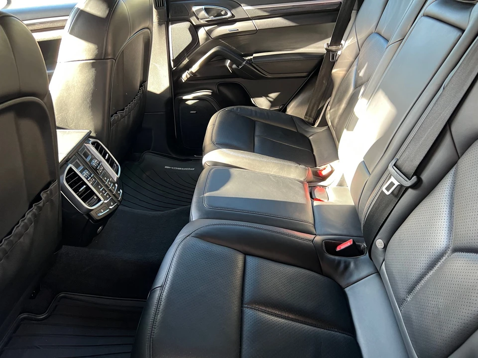 2013 Porsche 958 Cayenne Turbo - Image 7 of 15