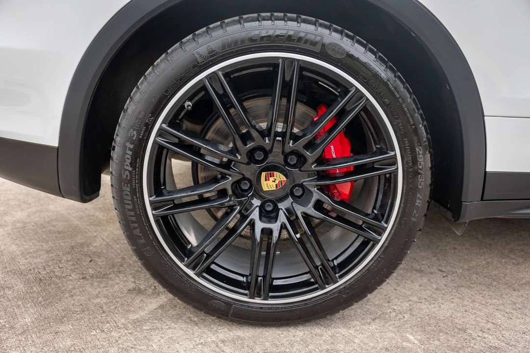 2013 Porsche 958 Cayenne Turbo - Image 23 of 31