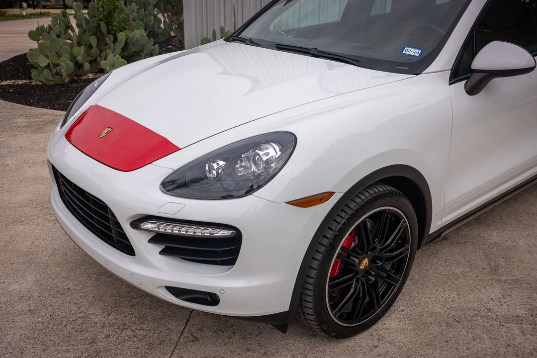 2013 Porsche 958 Cayenne Turbo - Image 28 of 31