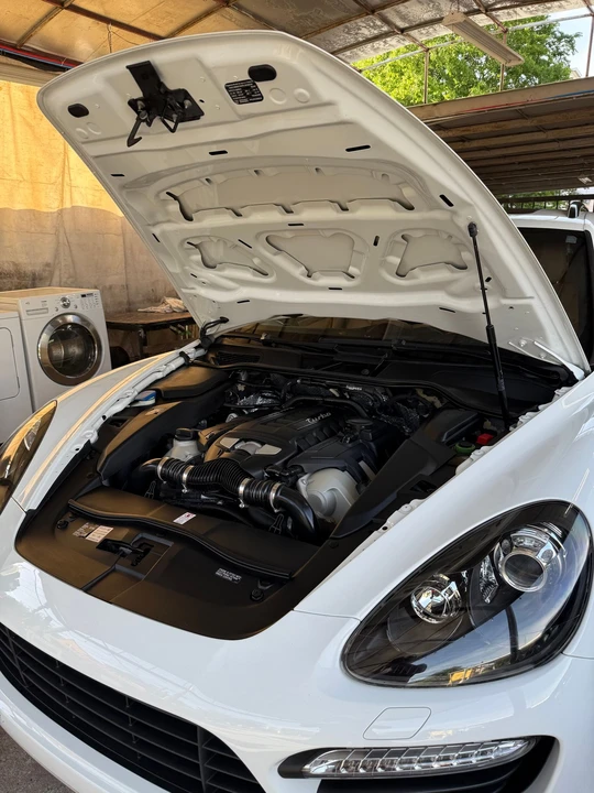 2013 Porsche 958 Cayenne Turbo - Image 29 of 31