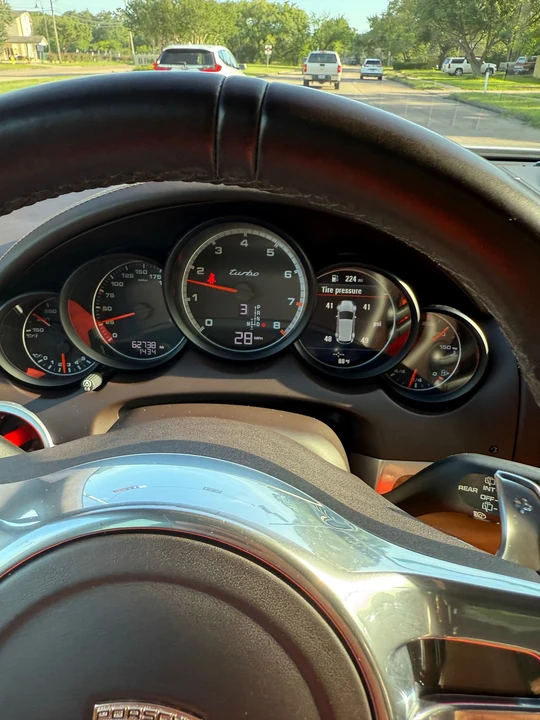 2013 Porsche 958 Cayenne Turbo - Image 22 of 31