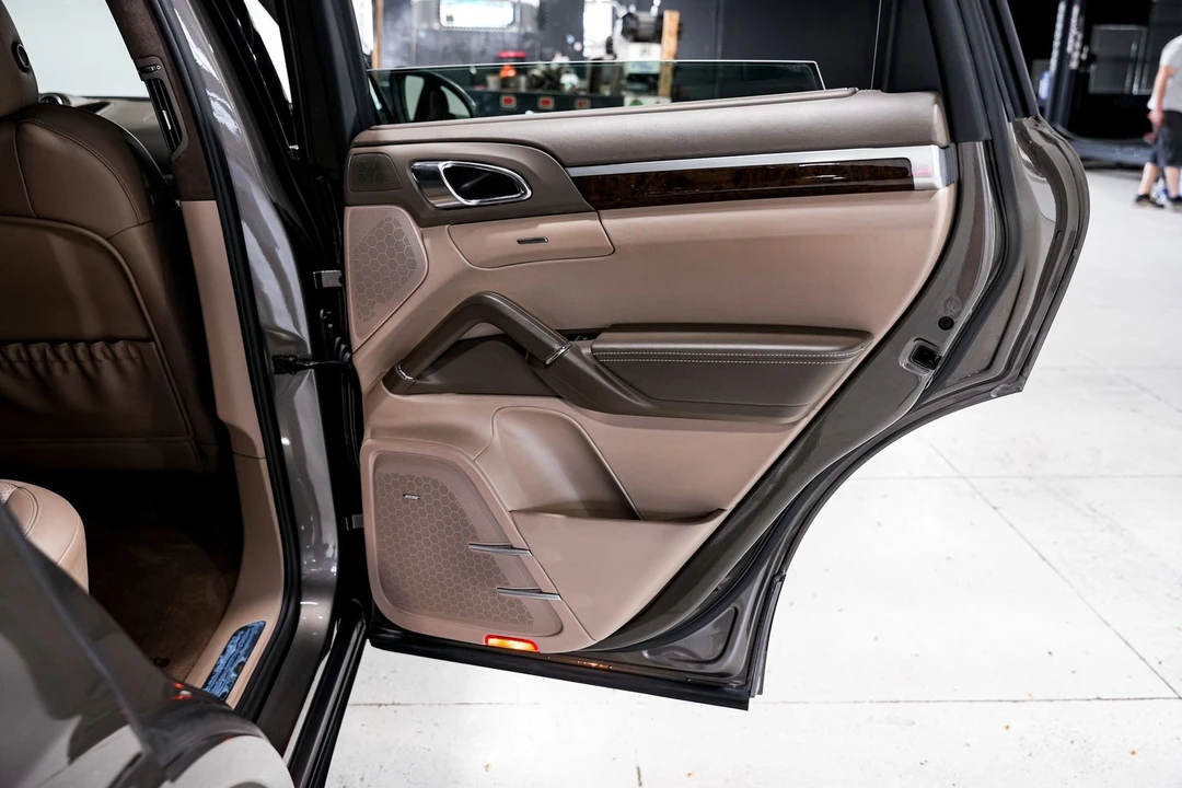2013 Porsche Cayenne - Image 31 of 31