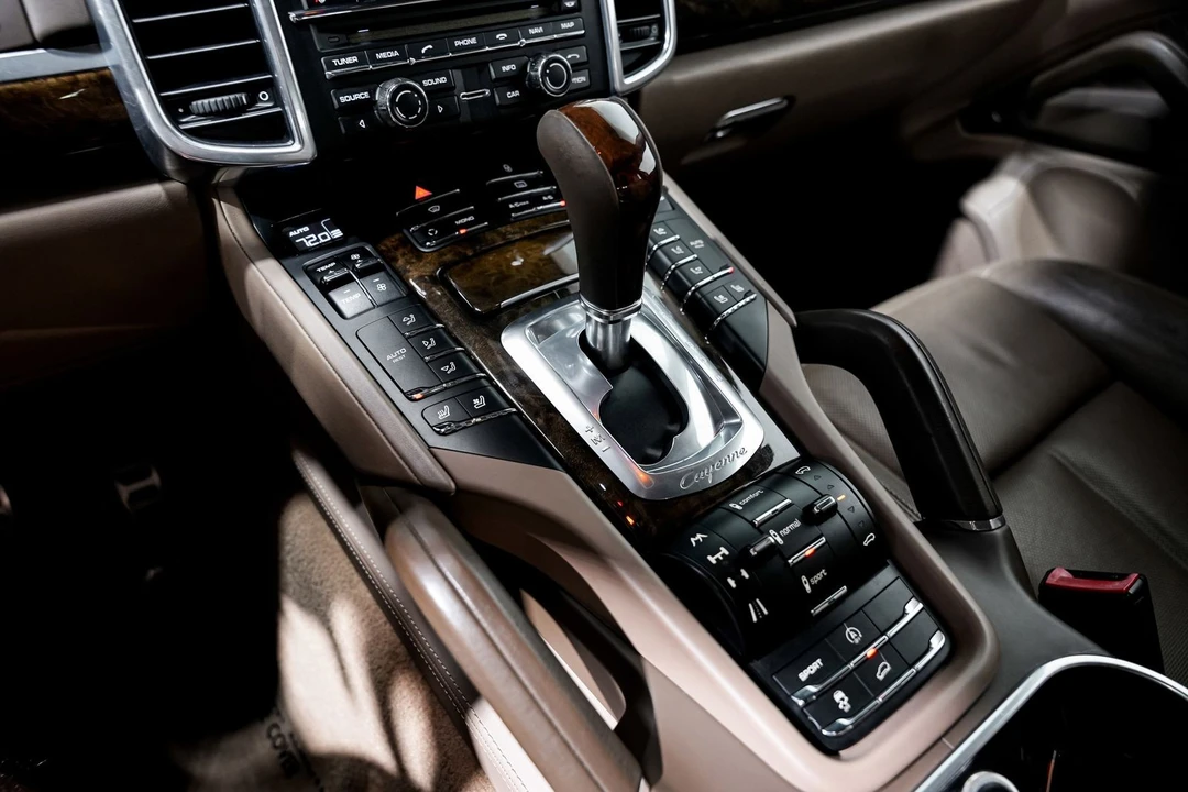 2013 Porsche 958 Cayenne Turbo - Image 15 of 31
