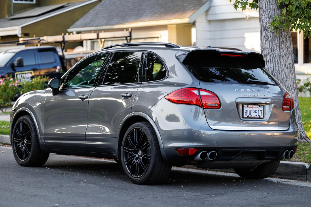 2013 Porsche 958 Cayenne Turbo - Image 10 of 31