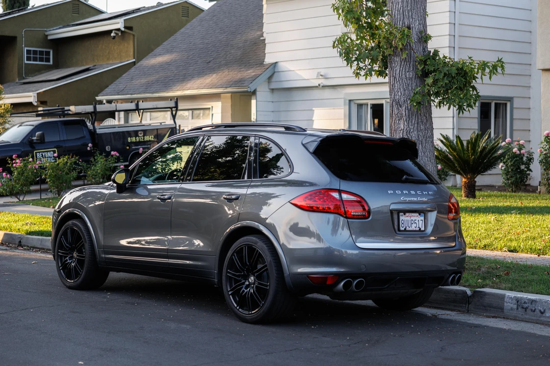 2013 Porsche 958 Cayenne Turbo - Image 9 of 31