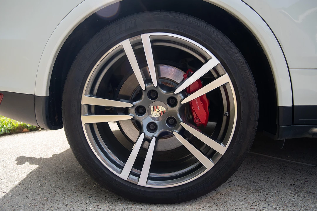 2013 Porsche 958 Cayenne Turbo - Image 29 of 31