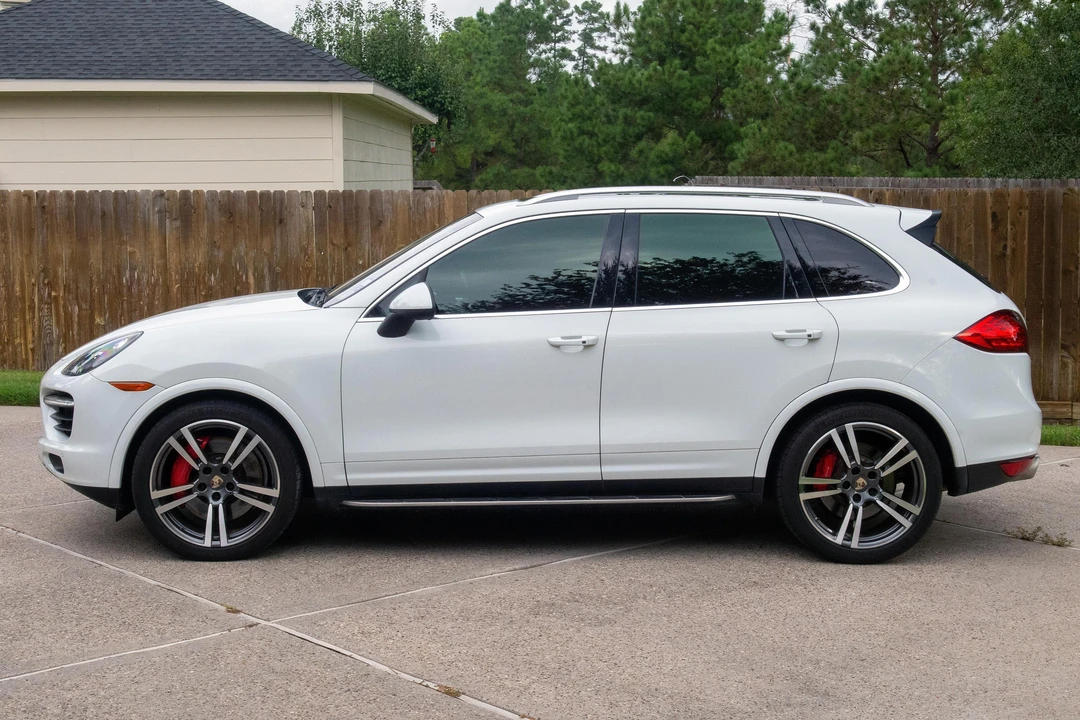 2013 Porsche 958 Cayenne Turbo - Image 3 of 31