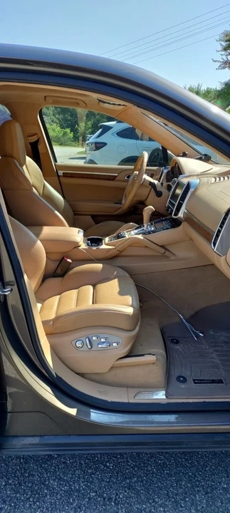 2013 Porsche 958 Cayenne Turbo - Image 10 of 15