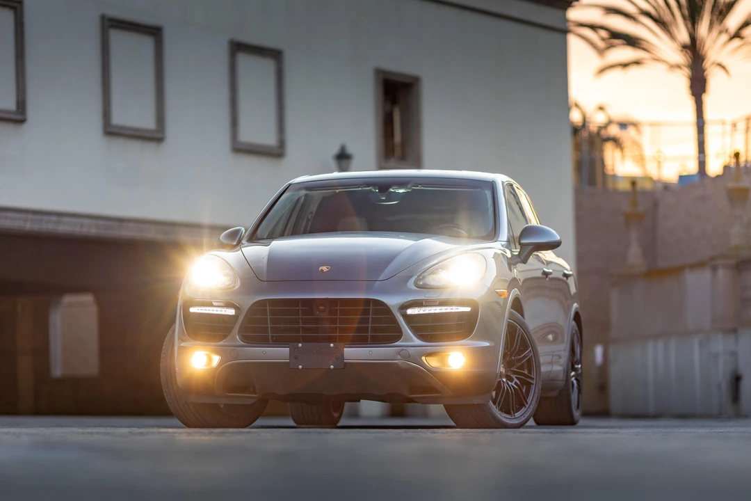 2013 Porsche 958 Cayenne Turbo - Image 10 of 31