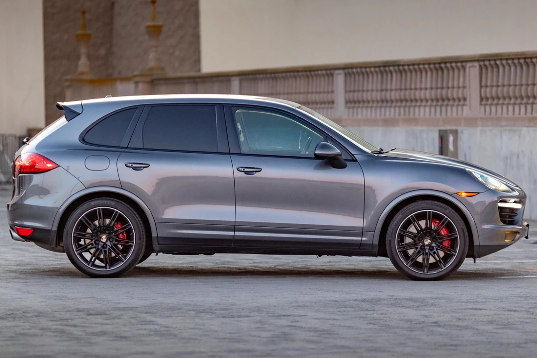 2013 Porsche 958 Cayenne Turbo - Image 3 of 31