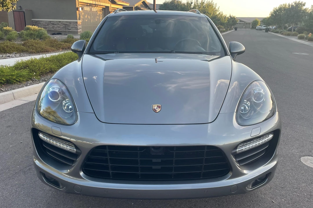 2013 Porsche 958 Cayenne Turbo - Image 2 of 31