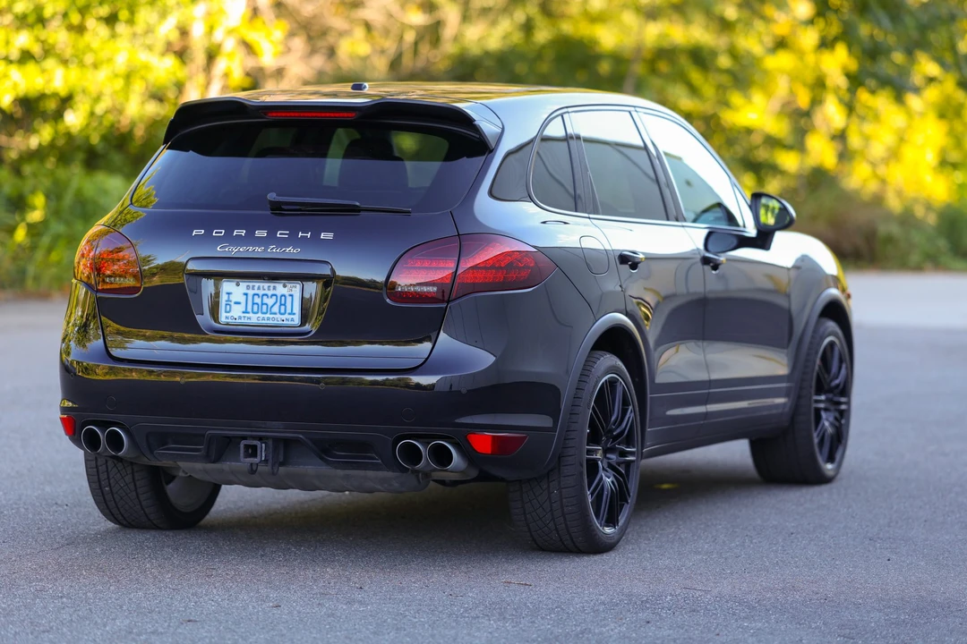 2013 Porsche 958 Cayenne Turbo - Image 24 of 31
