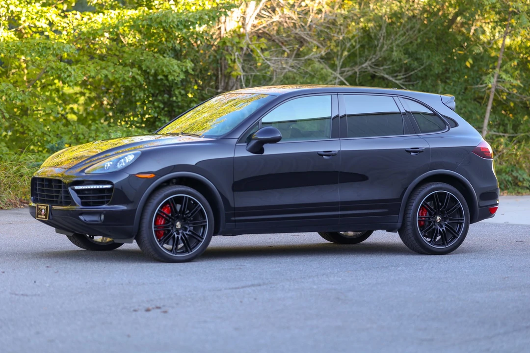 2013 Porsche 958 Cayenne Turbo - Image 12 of 31