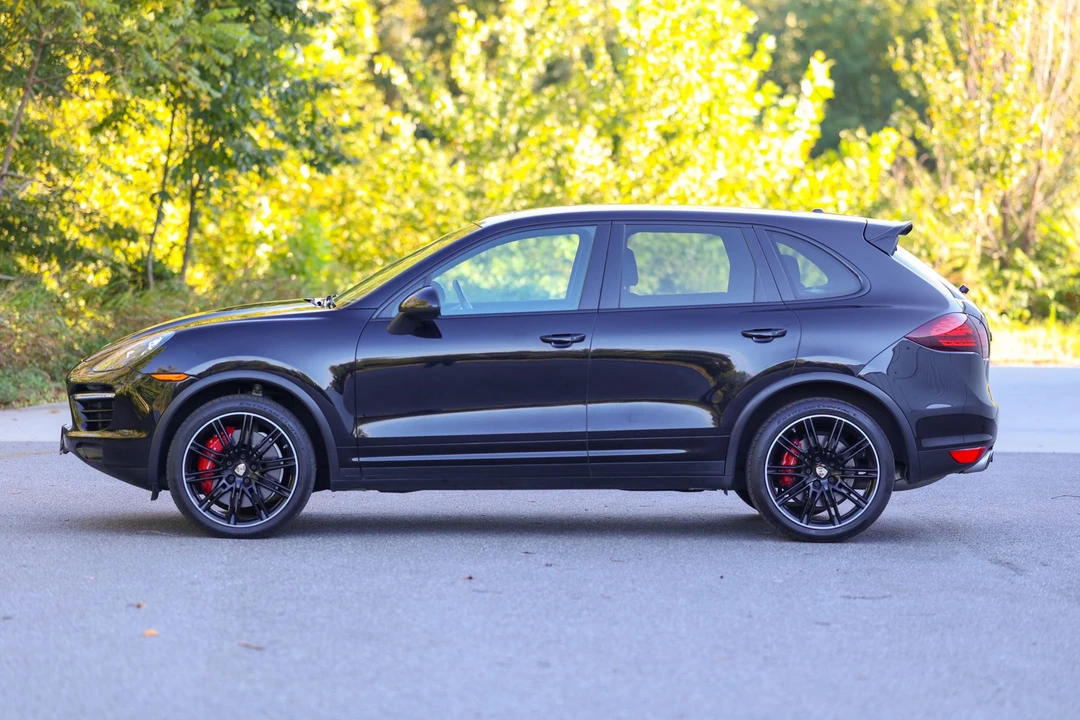 2013 Porsche 958 Cayenne Turbo - Image 14 of 31