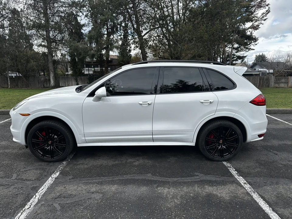 2013 Porsche 958 Cayenne Turbo - Image 5 of 31