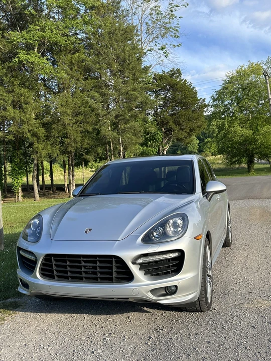 2013 Porsche 958 Cayenne Turbo - Image 2 of 31