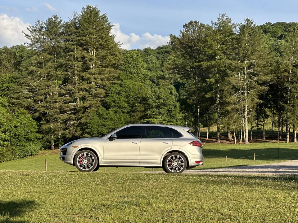 2013 Porsche 958 Cayenne Turbo - Image 12 of 31