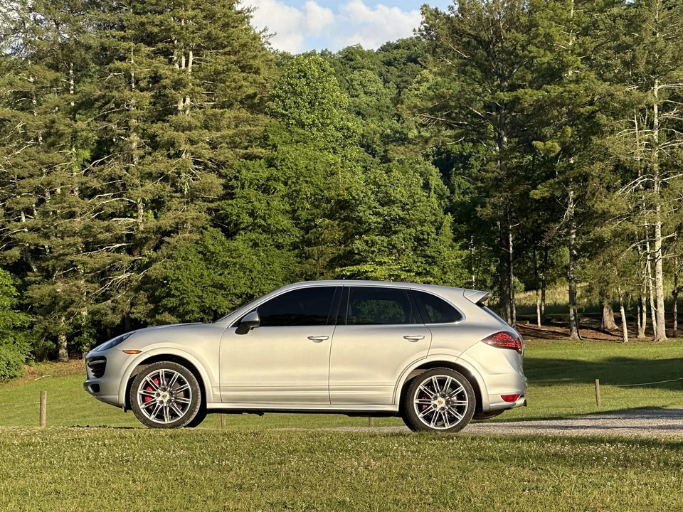 2013 Porsche 958 Cayenne Turbo - Image 14 of 31